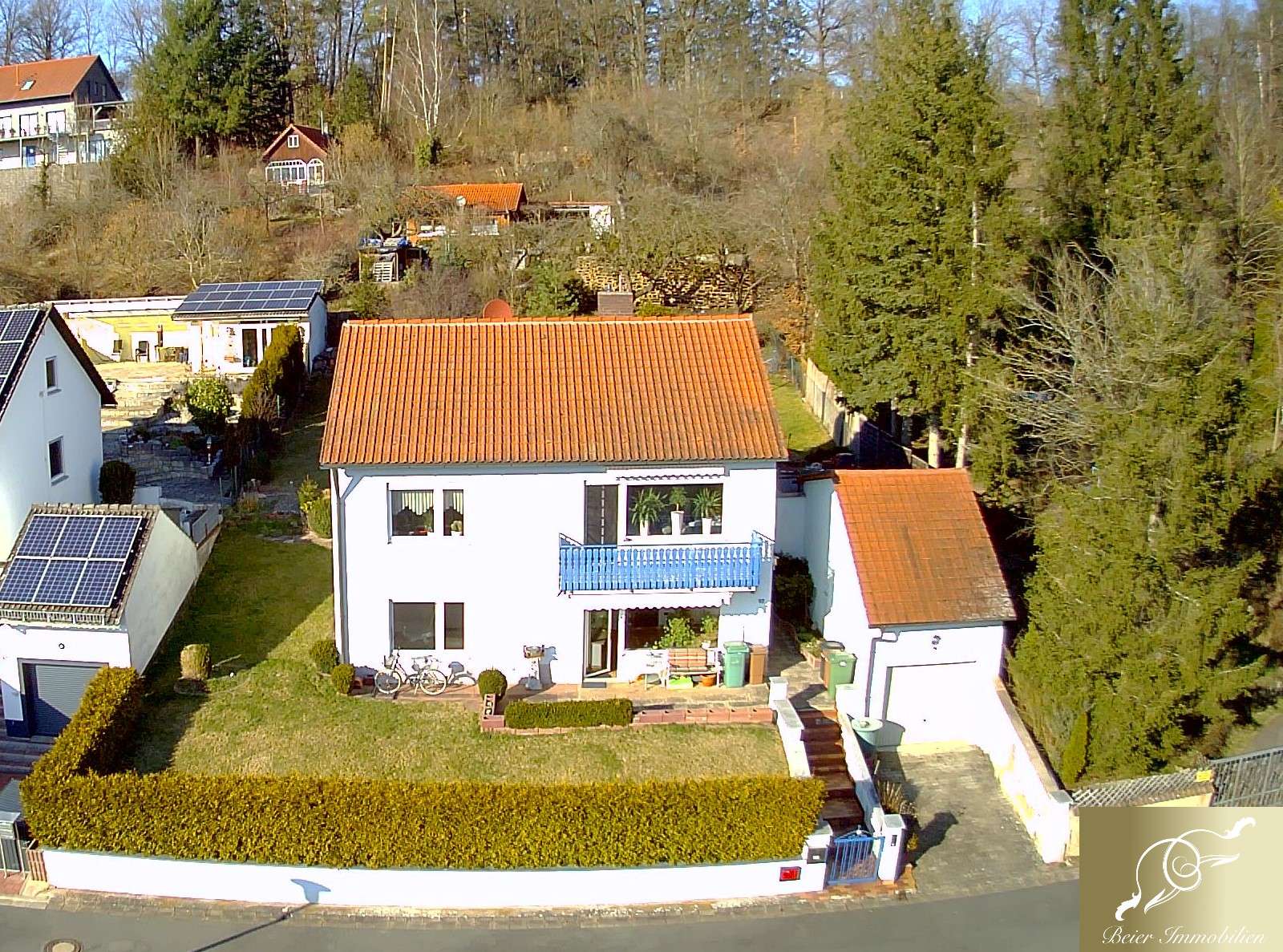 Einfamilienhaus mit Einliegerwohnung in Südhanglage, 90599 Dietenhofen, Einfamilienhaus