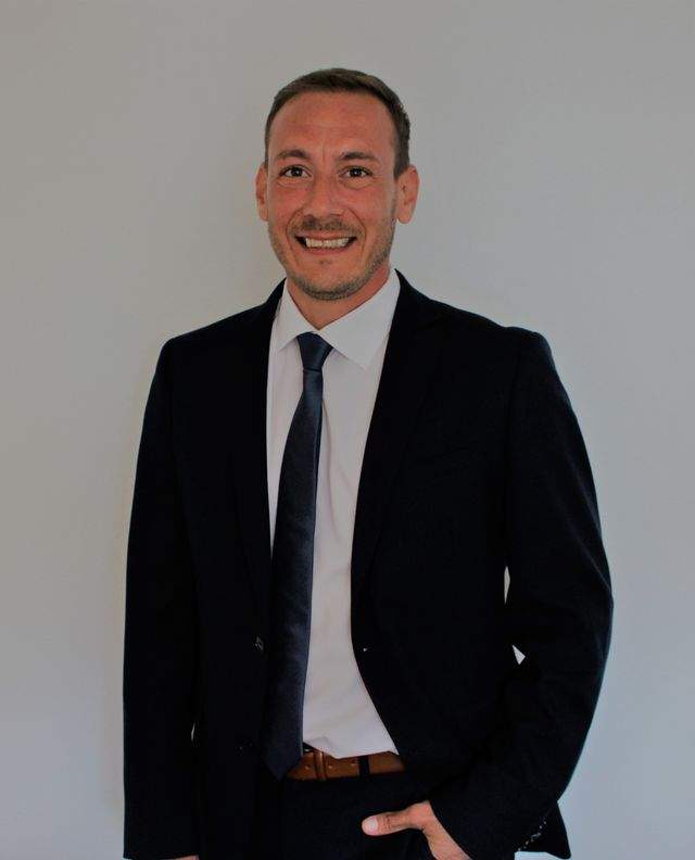 Renoviertes Dreifamilienhaus mit Dachterrassen - ideal als Kapitalanlage oder Mehrgenerationenhaus - Fabian Beier