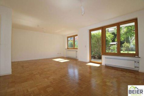 Frisch renoviert & bezugsfrei – charmantes Reihenmittelhaus mit Garten in Ansbach-Weinberg, 91522 Ansbach, Reihenmittelhaus
