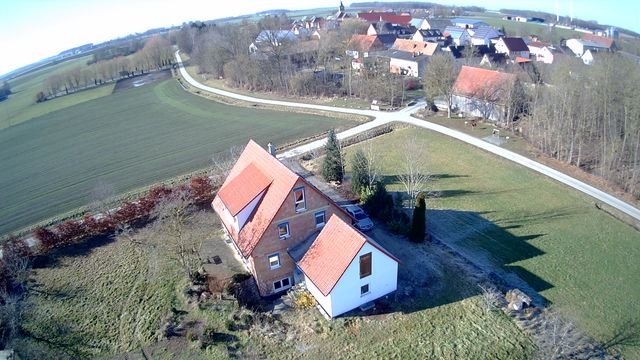 Einfamilienhaus in einzigartiger Naturlage mit Offenstall - Ideal für Pferdehalter - Luftbild