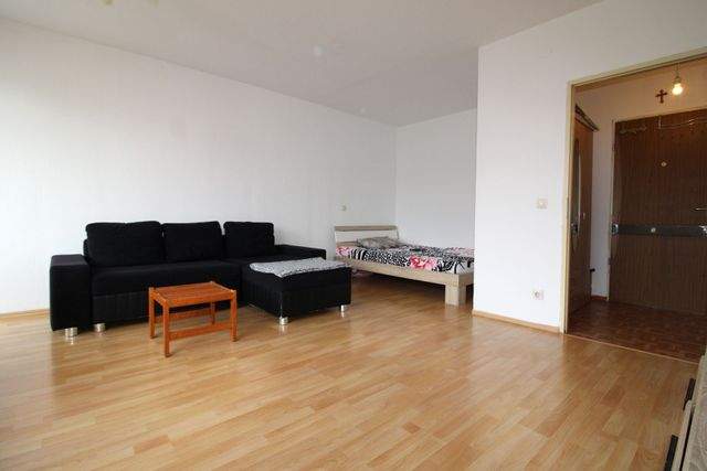 Gemütlich möbliertes Apartment mit Balkon - zentral in Nürnberg - Kombizimmer