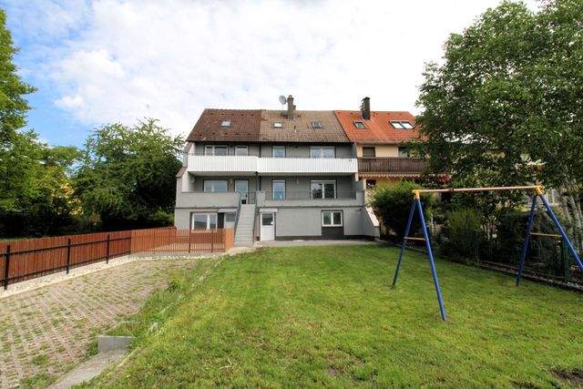 Wohnen mit Weitblick - helle Erdgeschosswohnung mit Terrasse und Garten - Garten