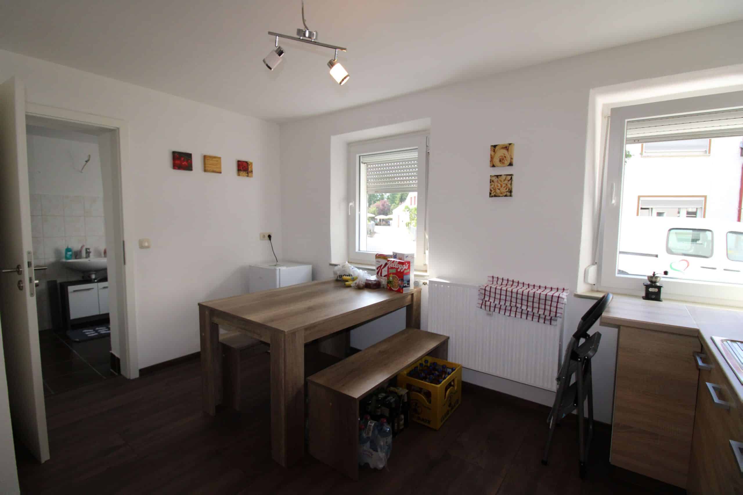 Schön renovierte Erdgeschosswohnung im Ortskern - Küche