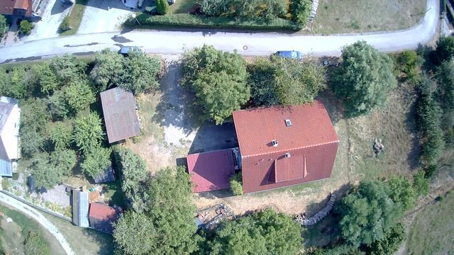 Ein- Zweifamilienhaus in ruhiger Naturlage - Luftbild