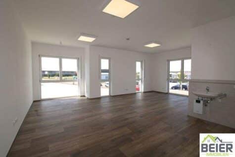 Lichtdurchflutetes Büro mit moderner Ausstattung – Erstbezug in Burgoberbach, 91595 Burgoberbach, Bürofläche