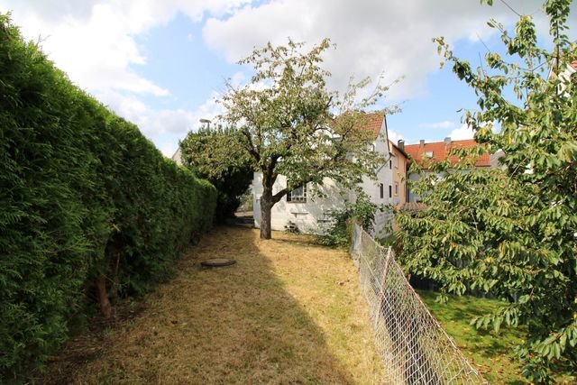 Kleiner Rohdiamant im Herzen Dürrwangens - Garten