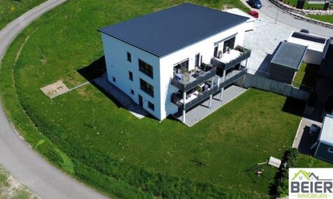 Erdgeschosswohnung mit überdachter Terrasse und Naturblick * ERSTBEZUG *, 74594 Kreßberg, Terrassenwohnung