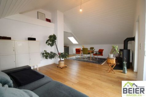 Renovierte 2 Zimmerwohnung mit großem Balkon in zentrumsnaher Lage, 91522 Ansbach, Wohnung
