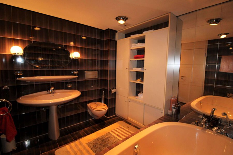 Exclusive 3 Zimmer Wohnung in zentraler Lage Dietenhofens - Bad