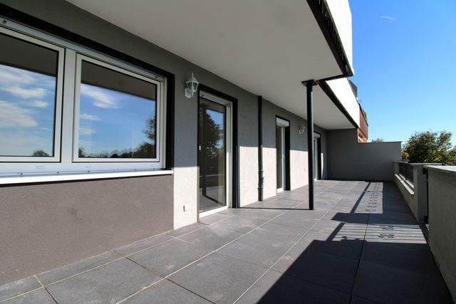 Wohnen mit Weitblick – helle Erdgeschosswohnung mit Terrasse und Garten, 91567 Herrieden, Wohnung