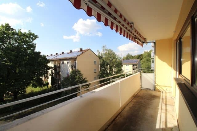 Ideal geschnittene 3-Zimmer Wohnung mit Loggia im beliebten St. Johannis - Loggia